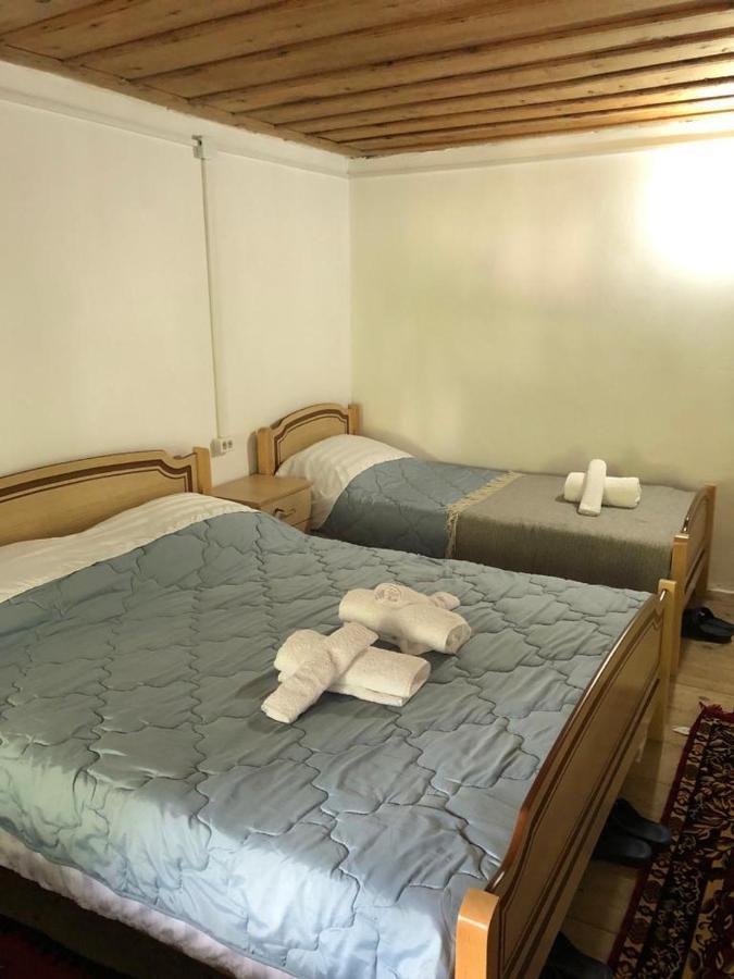Guesthouse Kujtimi Theth Eksteriør billede